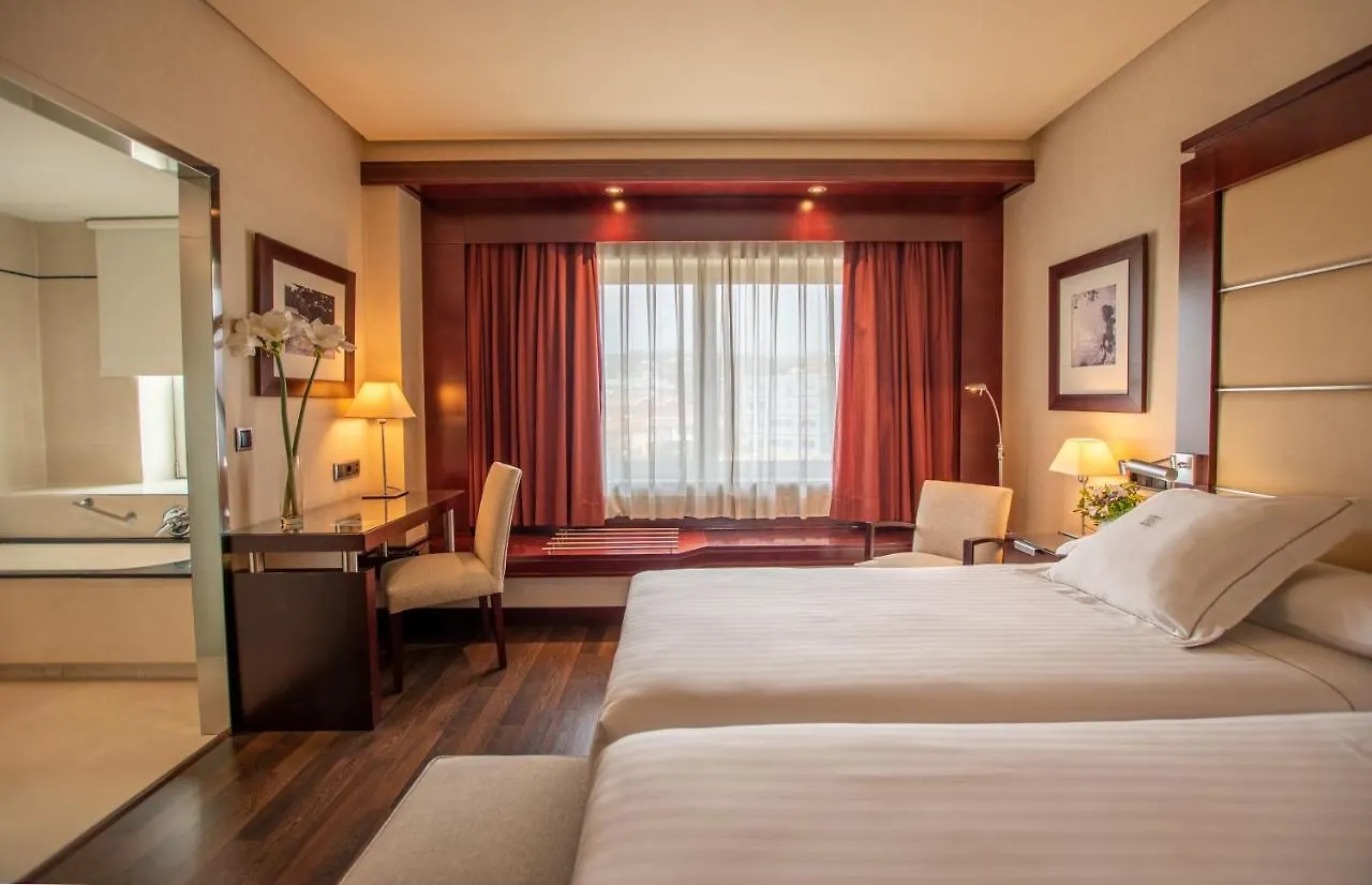 Hotel Andalucia Center Grenade 4*,