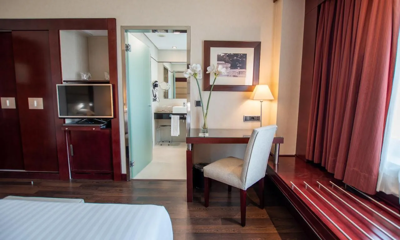 Hotel Andalucia Center Grenade 4*,